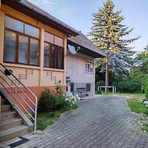 Ferienwohnung Zadora Haus Săcele Exterior photo
