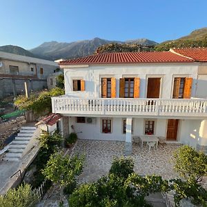 Emilios Traditional Villa Dhërmi Exterior photo