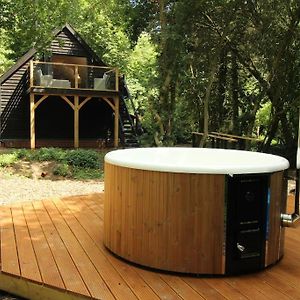 Ferienwohnung The Hive - Beautiful Studio With Amazing Hot Tub Cratfield Exterior photo