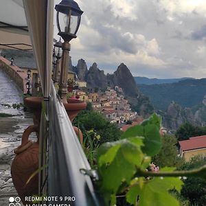 Bed and Breakfast Monserrat Castelmezzano Exterior photo