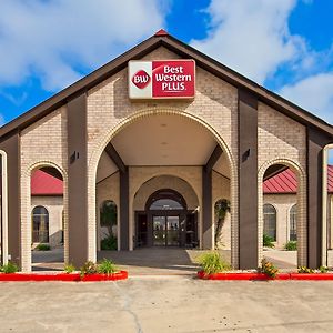 Best Western Plus Fiesta Inn San Antonio Exterior photo