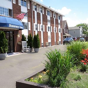 Rodeway Inn Logan International Airport Revere Exterior photo