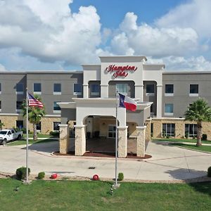 Hampton Inn Seguin Exterior photo