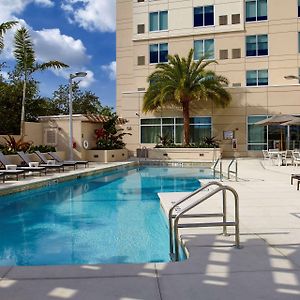 Hotel Hyatt Place Miami Airport East Exterior photo