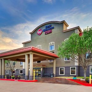 Best Western PLUS University Inn&Suites Wichita Falls Exterior photo