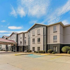 Hotel Baymont By Wyndham Moss Point Exterior photo