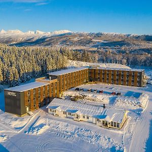 Hotel Aiden By Best Western Harstad Narvik Airport Evenesmarkja Exterior photo