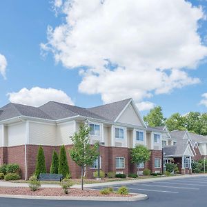 Microtel Inn&Suites Chili/Rochester Exterior photo