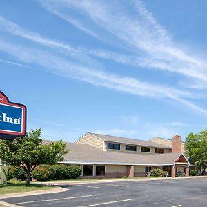 Americinn By Wyndham Coralville Exterior photo