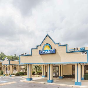 Days Inn by Wyndham Camp Springs Andrews AFB Exterior photo