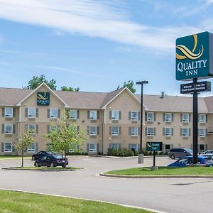 Quality Inn Airport Dieppe Moncton Exterior photo