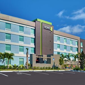 Home2 Suites By Hilton Fort Myers By The Airport Exterior photo