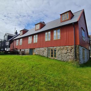 Villa Downtown / Jørgen Frantz / Barbara / Marina Tórshavn Exterior photo