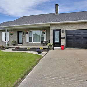 Bed and Breakfast Gite La Nuitee Coaticook Exterior photo