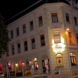 Hotel Traditionsgasthaus Goldener Löwe Riesa Exterior photo