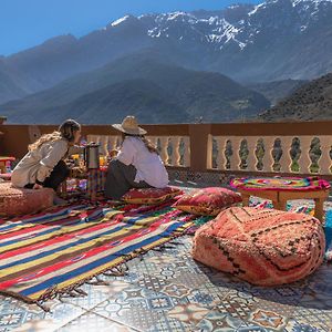 Bed and Breakfast Amazigh Family Riad Imlil  Exterior photo