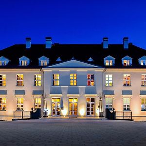 Hotel Schloss Rattey Schonbeck  Exterior photo