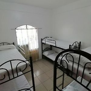 Bed and Breakfast Two-Hearts Dormitory Dagupan City Exterior photo