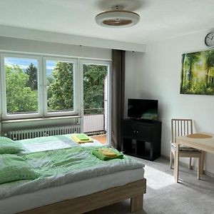 Ruhig gelegenes Apartment Stuttgart Exterior photo