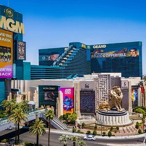 Aparthotel Mgm Signature Tower 1 Las Vegas Exterior photo