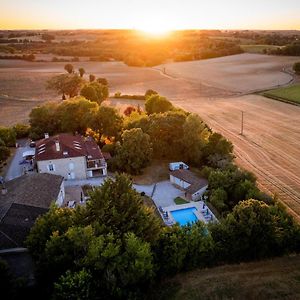 Bed and Breakfast Le Petit Bleu Chambre D'Hotes Bourg-de-Visa Exterior photo