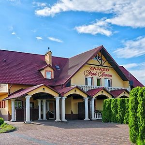 Hotel Zajazd Nad Sanem Jarosław Exterior photo