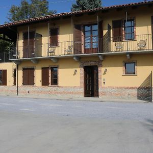 Bed and Breakfast Ca Del Crutin Monteu Roero Exterior photo