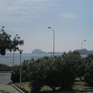 Ferienwohnung Seafront House Pozzuoli Exterior photo