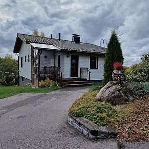 Villa Silve, Yhden Makuuhuoneen Omakotitalo. Lohja Exterior photo