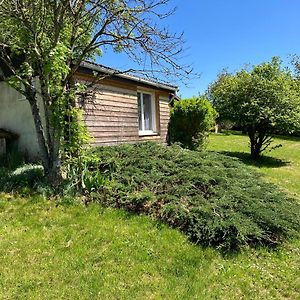 Villa Gite Cosy En Milieu Rural Lavilleneuve-au-Roi Exterior photo