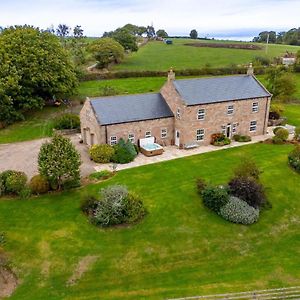 Villa Tinkers Folly Harrogate Exterior photo