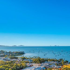 Ferienwohnung Executive Whitsunday Penthouse At 40 Reflections Airlie Beach Exterior photo