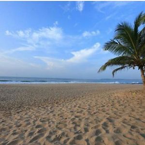 Hotel Batti Relax Point Batticaloa Exterior photo