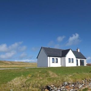 Villa Taigh Eilidh Port of Ness Exterior photo