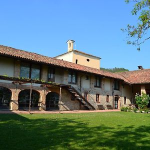 Villa Agriturismo La Pieve Dogliani Exterior photo