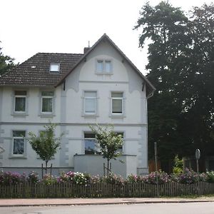 Ferienwohnung am Kurpark Bad Nenndorf Exterior photo