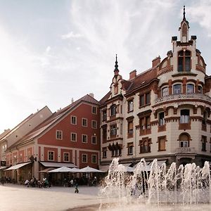 Hotel Maribor, City Apartments Exterior photo