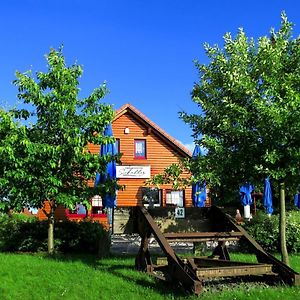 Hotel Familiengasthof Schaller Floß Exterior photo