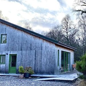 Villa Betula Chalet - Coast & Country In The Highlands Nairn Exterior photo