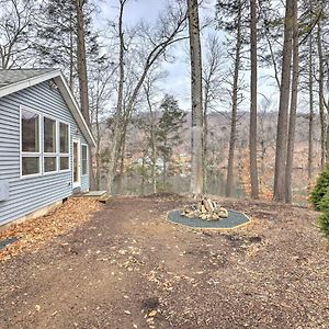 Villa Waterfront Retreat With Boat Dock And Fire Pit! Southbury Exterior photo