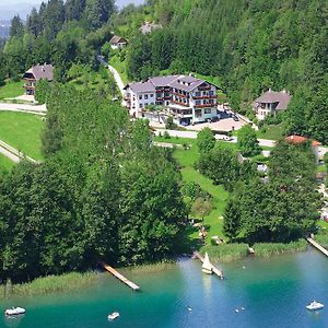 Hotel Ferienwohnungen Gabriel Keutschach am See Exterior photo