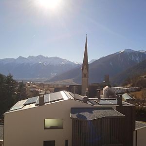 Apartement Noggler Zimmer Mit Fruehstueck Mals im Vinschgau Exterior photo