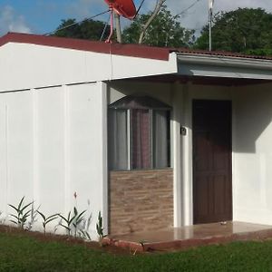 Villa Kri'S House La Fortuna Exterior photo