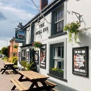 The Coach House At The Bull Inn Milton Keynes Exterior photo