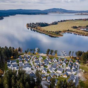 Deluxe Apartment Lipno - Lake Side Village, Frymburk Nad Vltavou Exterior photo