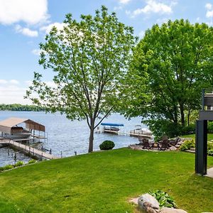 Villa Lakefront Luxury Mound Exterior photo