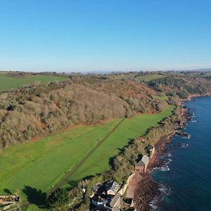 The View, Kingsand, Luxurious Seafront Penthouse Apartment With Sun Trap Balcony And Incredible Sea Views Exterior photo