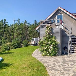 Beautiful Apartment In Oskarshamn With Kitchen Exterior photo