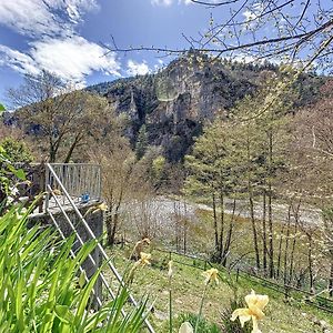 Villa Gorges Du Tarn : Charmant Gite Avec Vue Sur Le Tarn Sainte-Énimie Exterior photo