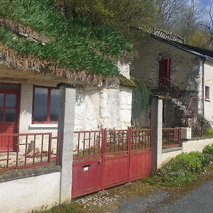 Villa Gite Troglodyte Les Iris Villiers-sur-Loir Exterior photo